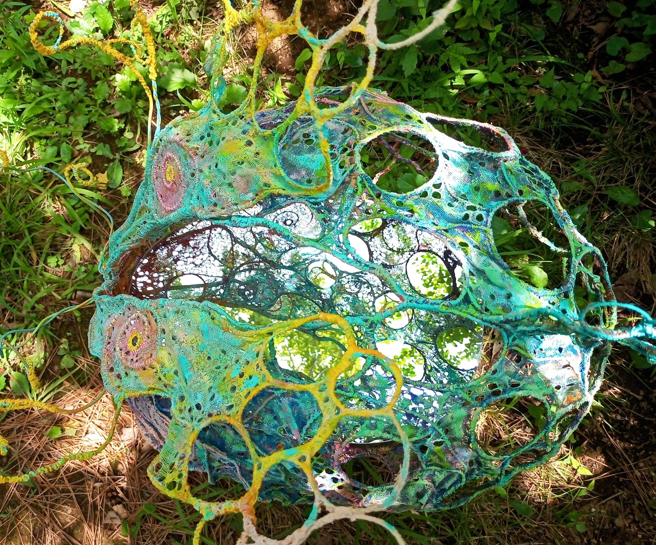 緑と道の美術展15 - 2025”></div>
          <div class=